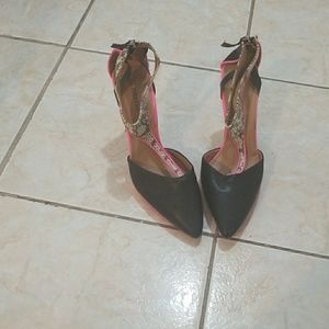 Women shoes